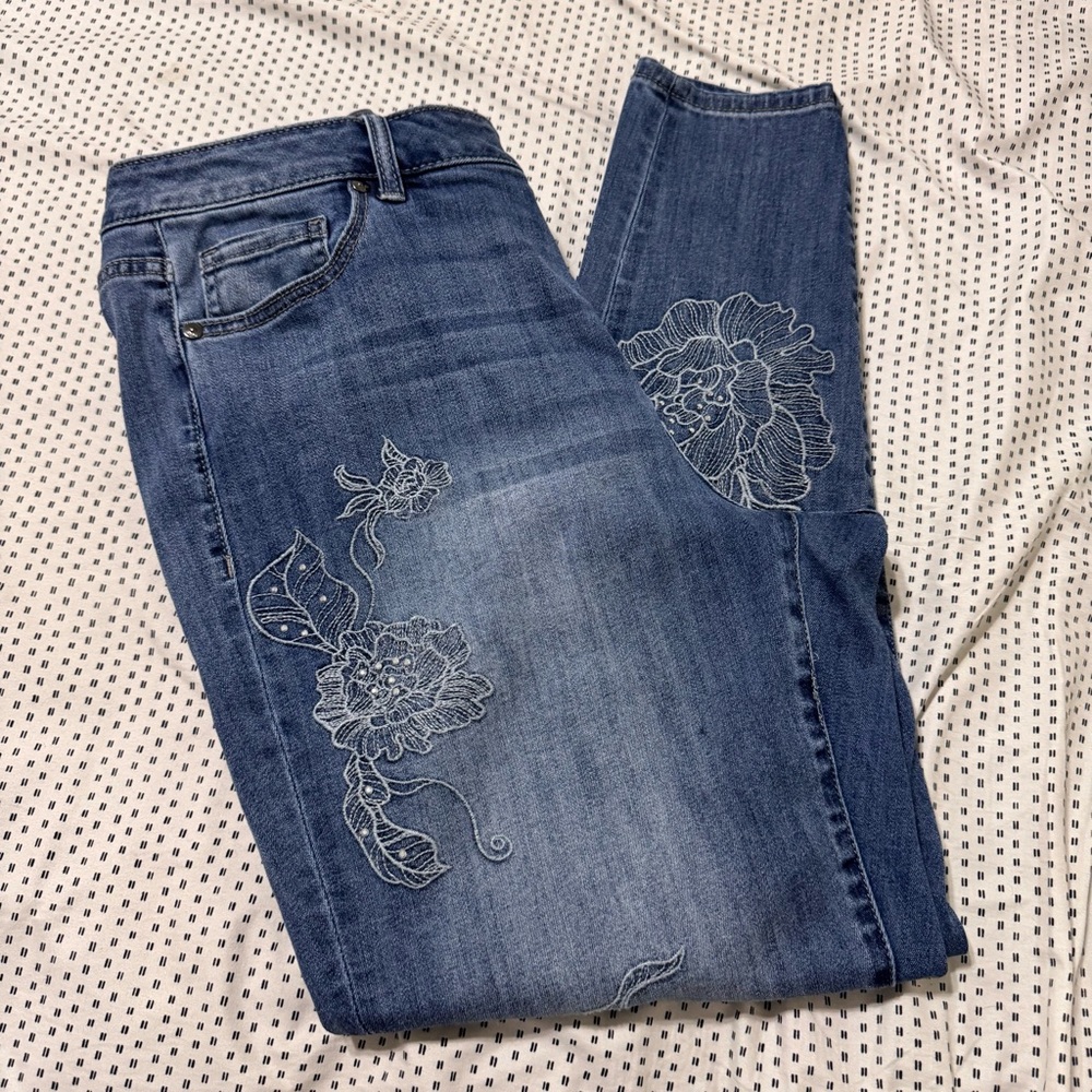 Lane Bryant Embroidered Flower Denim Blue Skinny Jeans